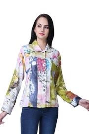  Colorful Button-up Jacket