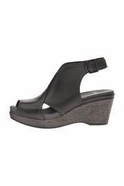  Dansko Vanda Wedge
