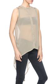  Hi-lo Sleeveless Top