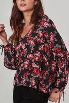  Tie Wrist Blouse