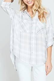  Lightweight Plaid Top