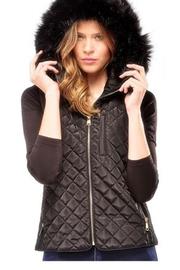  Quilted Hooded Vest