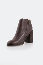  Brown Fringed Boot