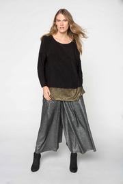  Black Gold Top