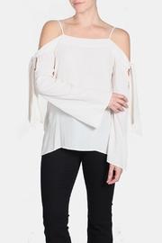  Cold Tie Sleeve Blouse