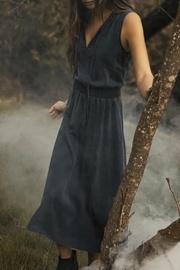  Tencel Sleeveless Midi Dress