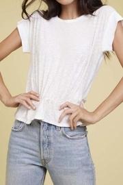  Dita Tee