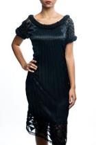  Black Silk Short Sleeve Dress