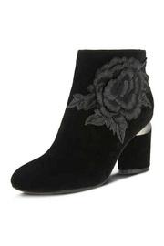 Azura Magnif Bootie