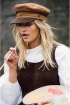  Lola Suede Cap