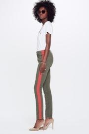  Looker Skinny Pants
