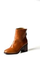  Tan Stud Ankle-boot