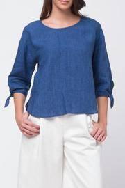  Sleeve Tie Detail Top