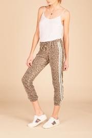  Leopard-printed Stripe Joggers
