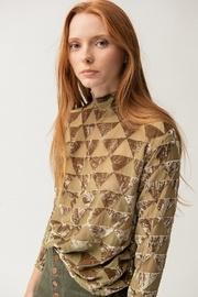  Focus Turtleneck