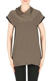  Avocado Black Top