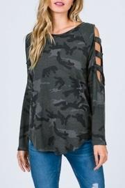  Camo Ladder-sleeve Top