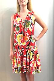  Sleeveless Vibrant Dress