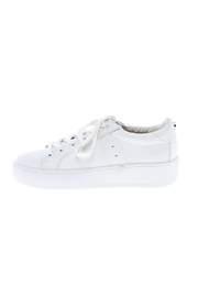  White Sneaker