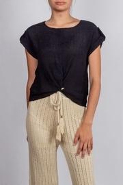  Black-twist-front Short-sleeve Top