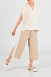  Boxy Linen Shirt