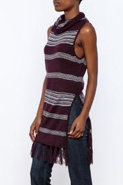 Fringe Sleeveless Sweater