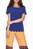  Scallop Hem Top