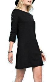  Eyelet Detail Dres