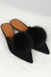  Pom Pom Shoes