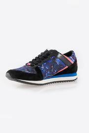  K Run Sneaker Blue