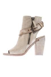  North Bootie