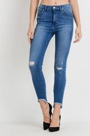  Hem Destructed Jeans