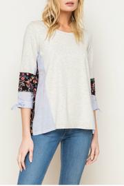  Contrasting Fabric Top