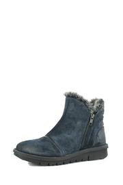  Furry Zipper Bootie