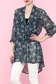  Floral Long Sleeve Tunic