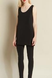  Long Scoop Tank Top