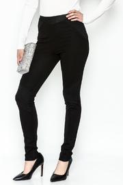  Knee Detailed Leggings
