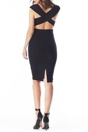  Cross-back Bodycon Lbd