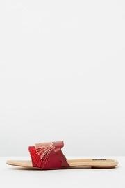  Luna Flat Cranberry