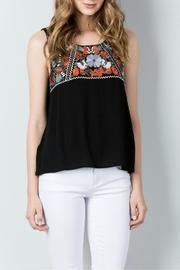  Embroidered Sleeveless Top