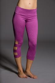  Side Slit Capri
