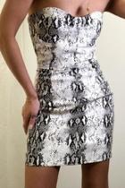 Snakesin Sweetheart Dress