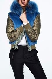 Rabbit Jenny Bomber Jacket