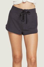  Peace Mode Short