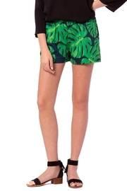  Navy Palm Short