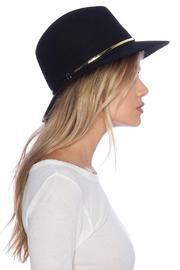 Janessa Leone Stephen Hat