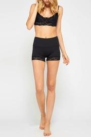  Francine Short