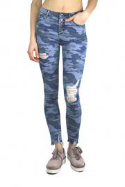  Hi-waist Distressed Camo Pant