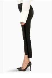  Velvet Step-hem Jean