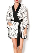  Eyelash Print Robe